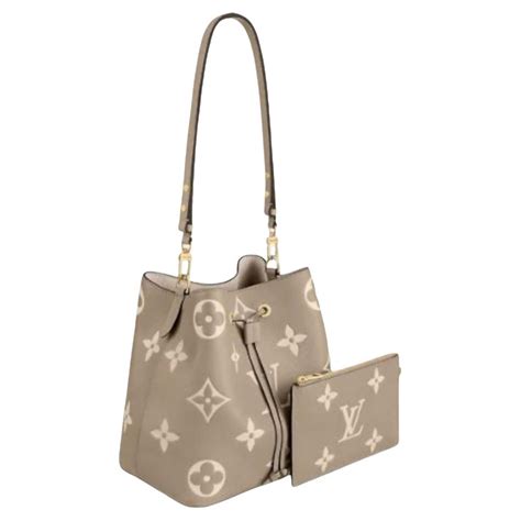 Louis Vuitton NéoNoé Bags for sale .